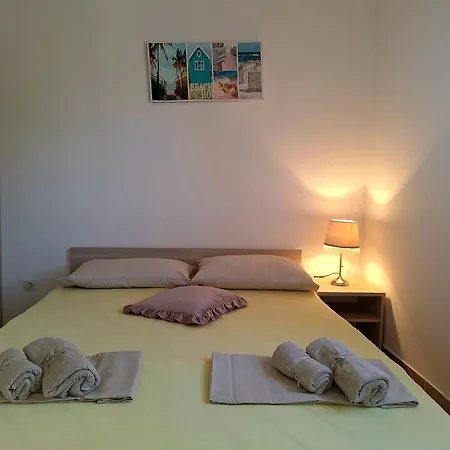 Olive Trees Lägenhet Jezera